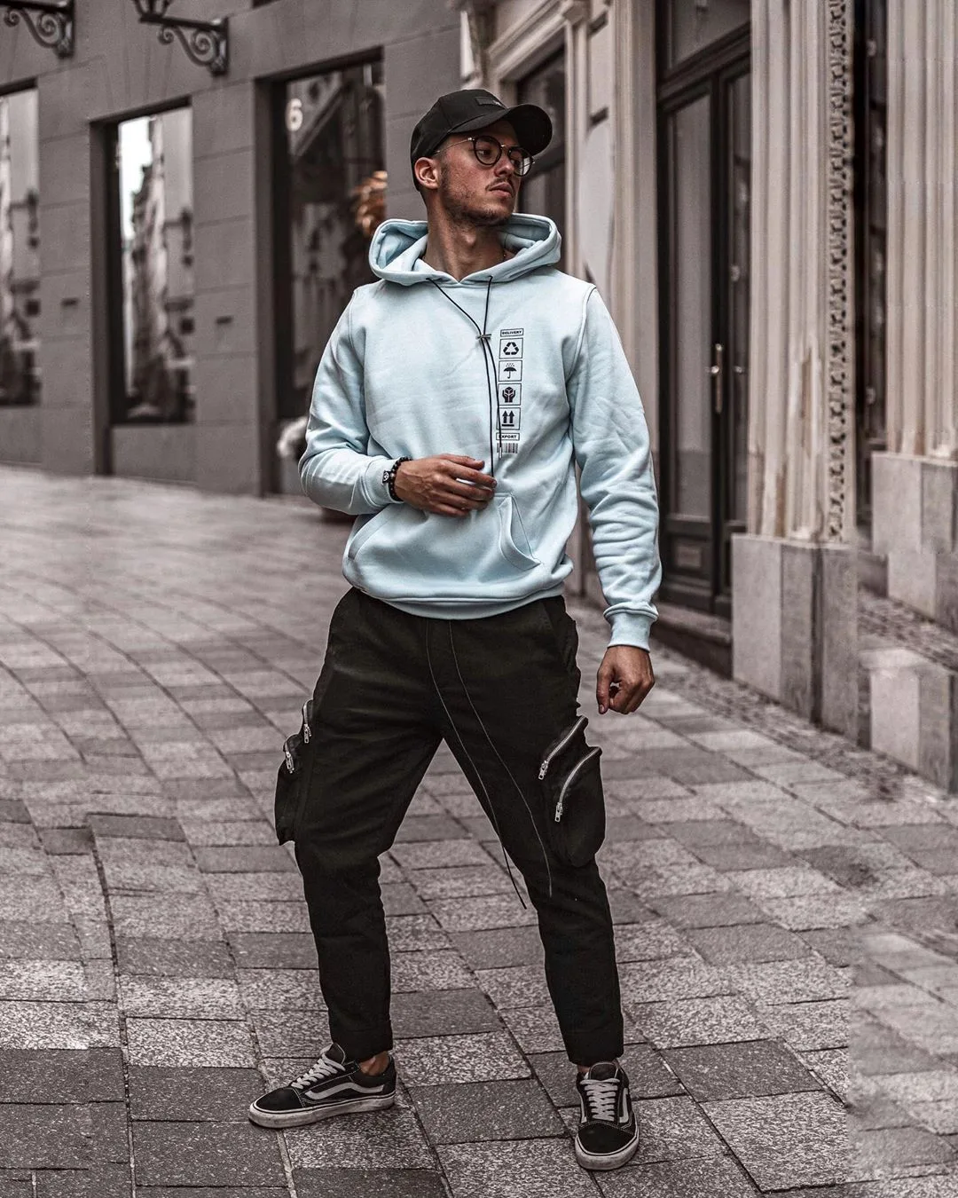 phối đồ với áo hoodie nam - joortner