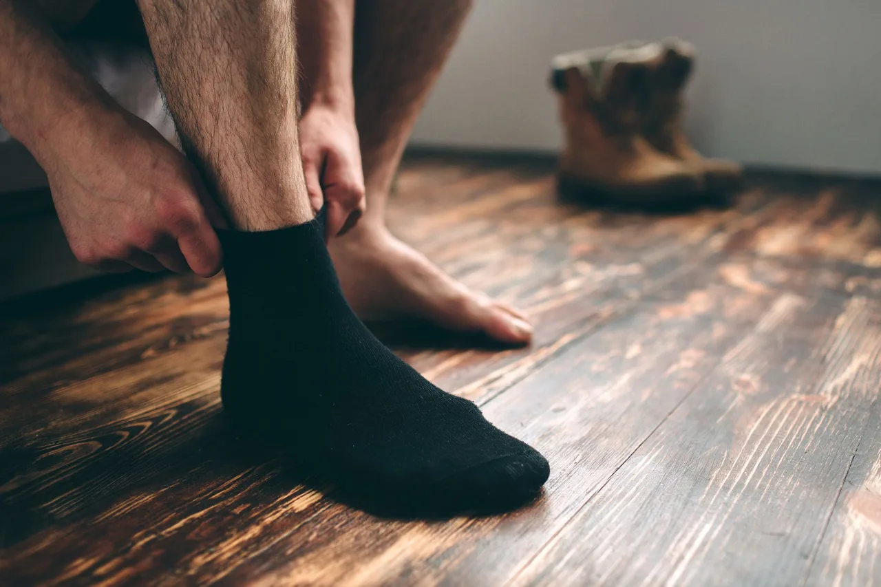 Vớ nam là món đồ cần được chú ý phối đồ nhiều hơn