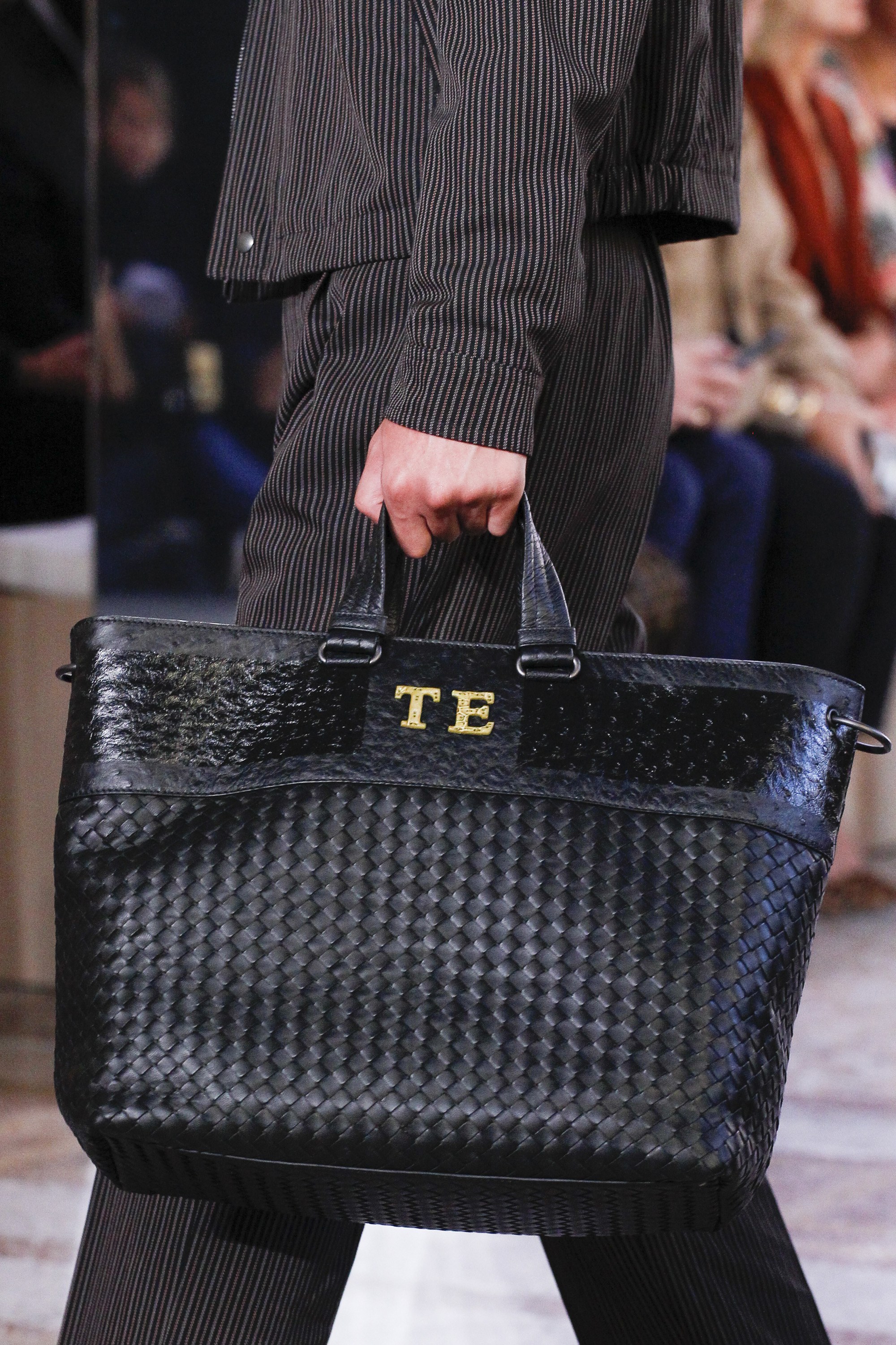 BST thời trang Xuân-Hè 2018 Bottega Veneta cú chuyển mình ngoạn mụcelleman16