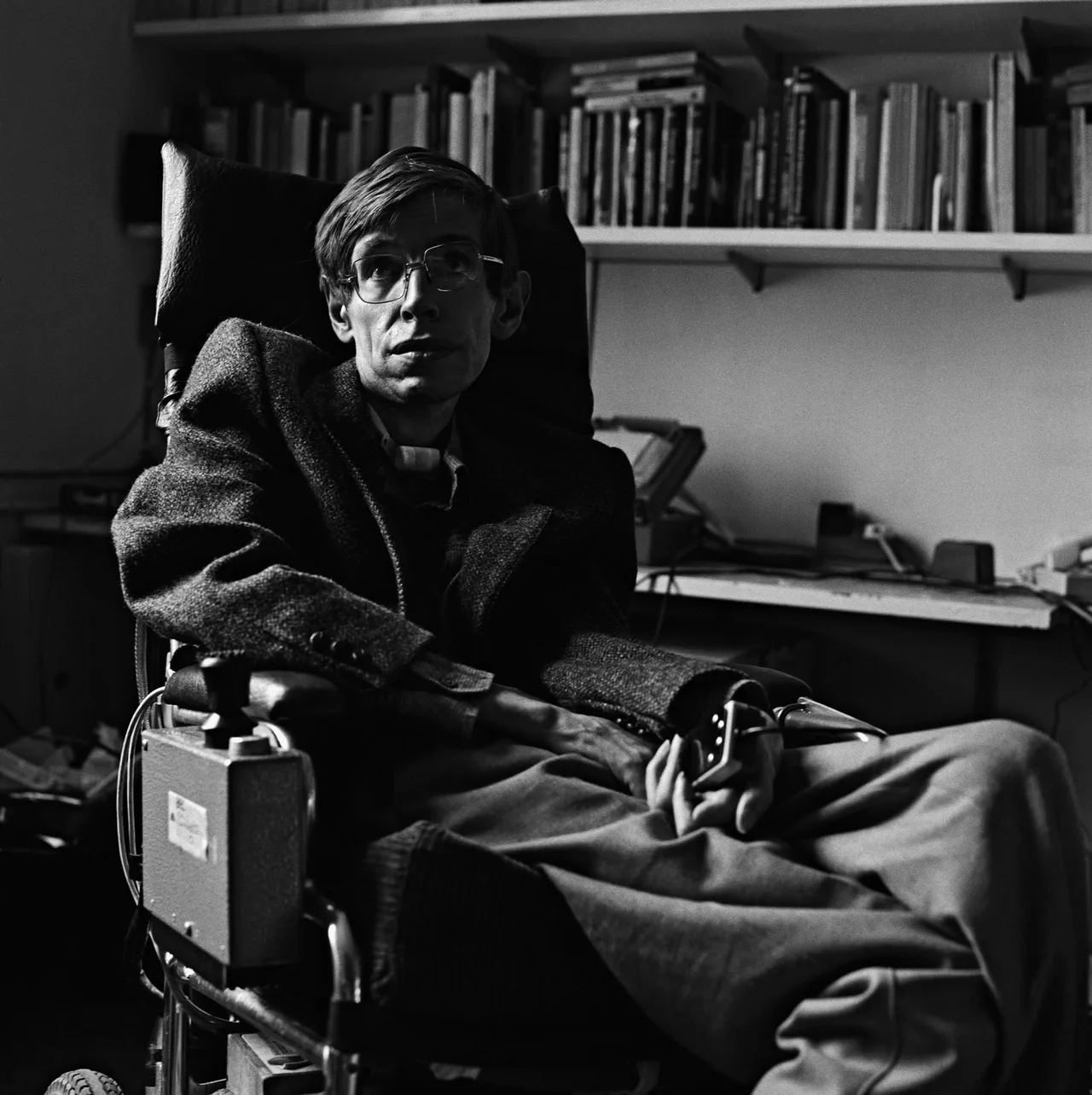 Stephen Hawking 1 -elleman