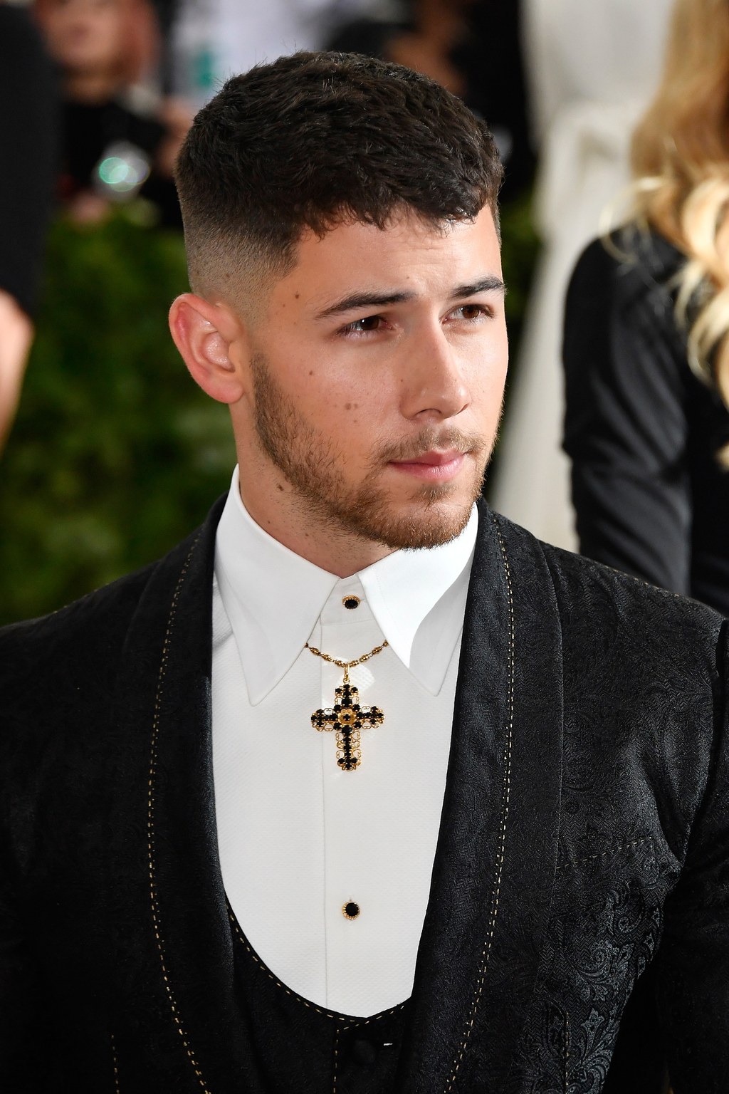 Kiểu tóc nam-Nick Jonas