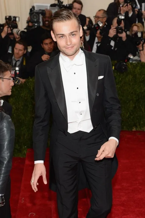 cach phoi do nam phong cach white tie douglas booth cach phoi do nam phong cach white tie douglas booth