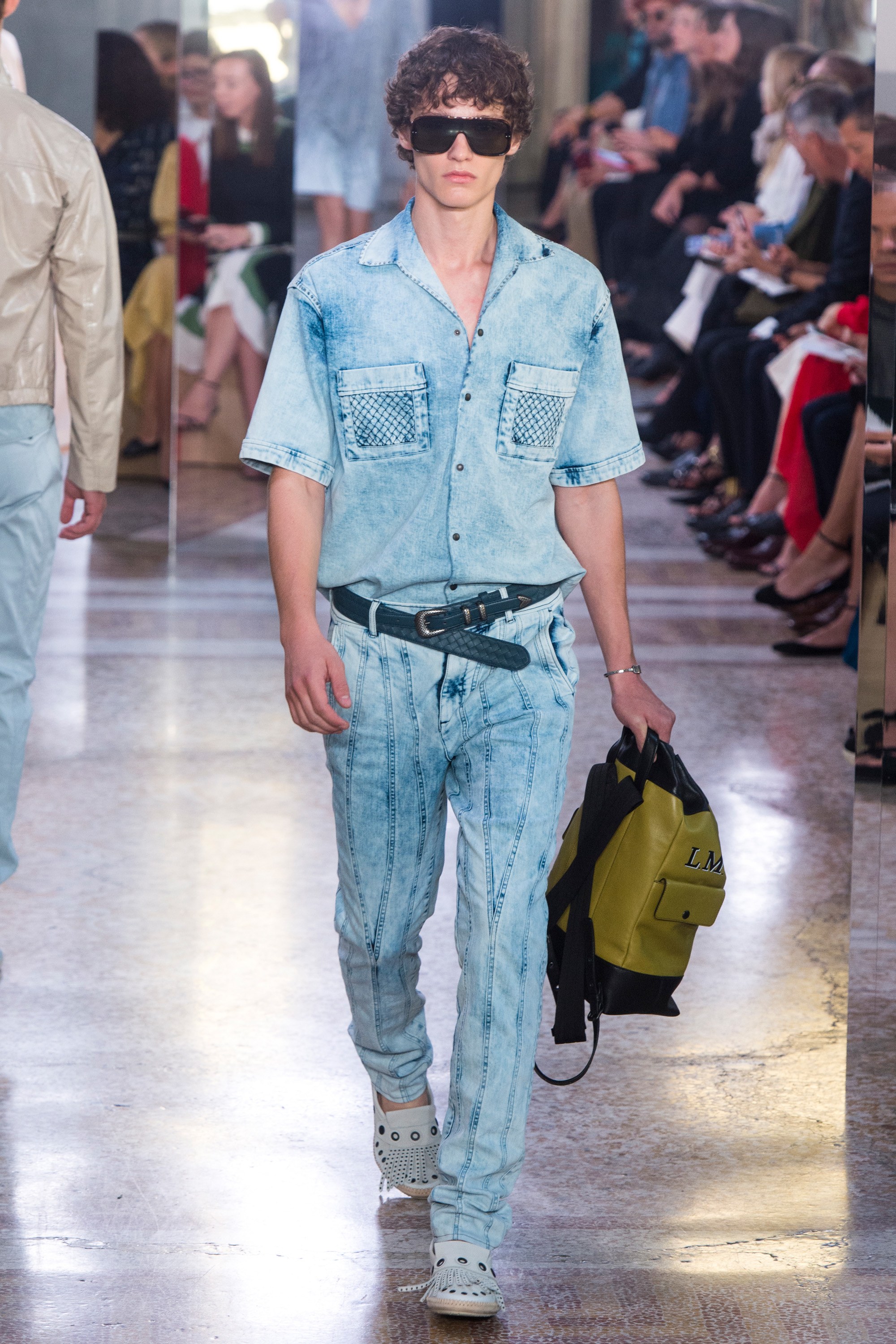 BST thời trang Xuân-Hè 2018 Bottega Veneta cú chuyển mình ngoạn mụcelleman6