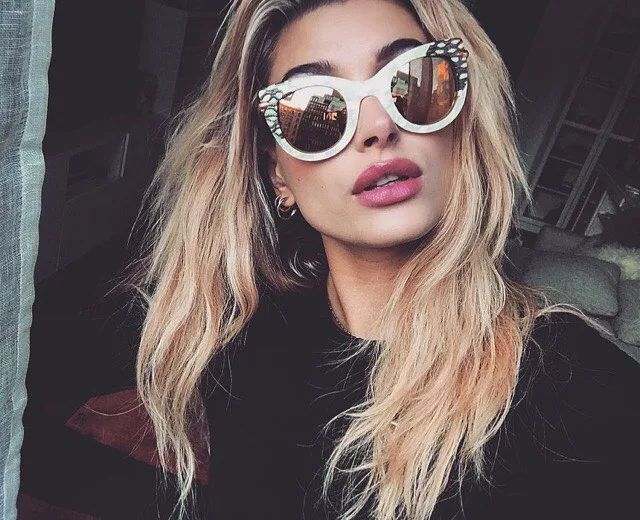 Hailey Baldwin - elle man9