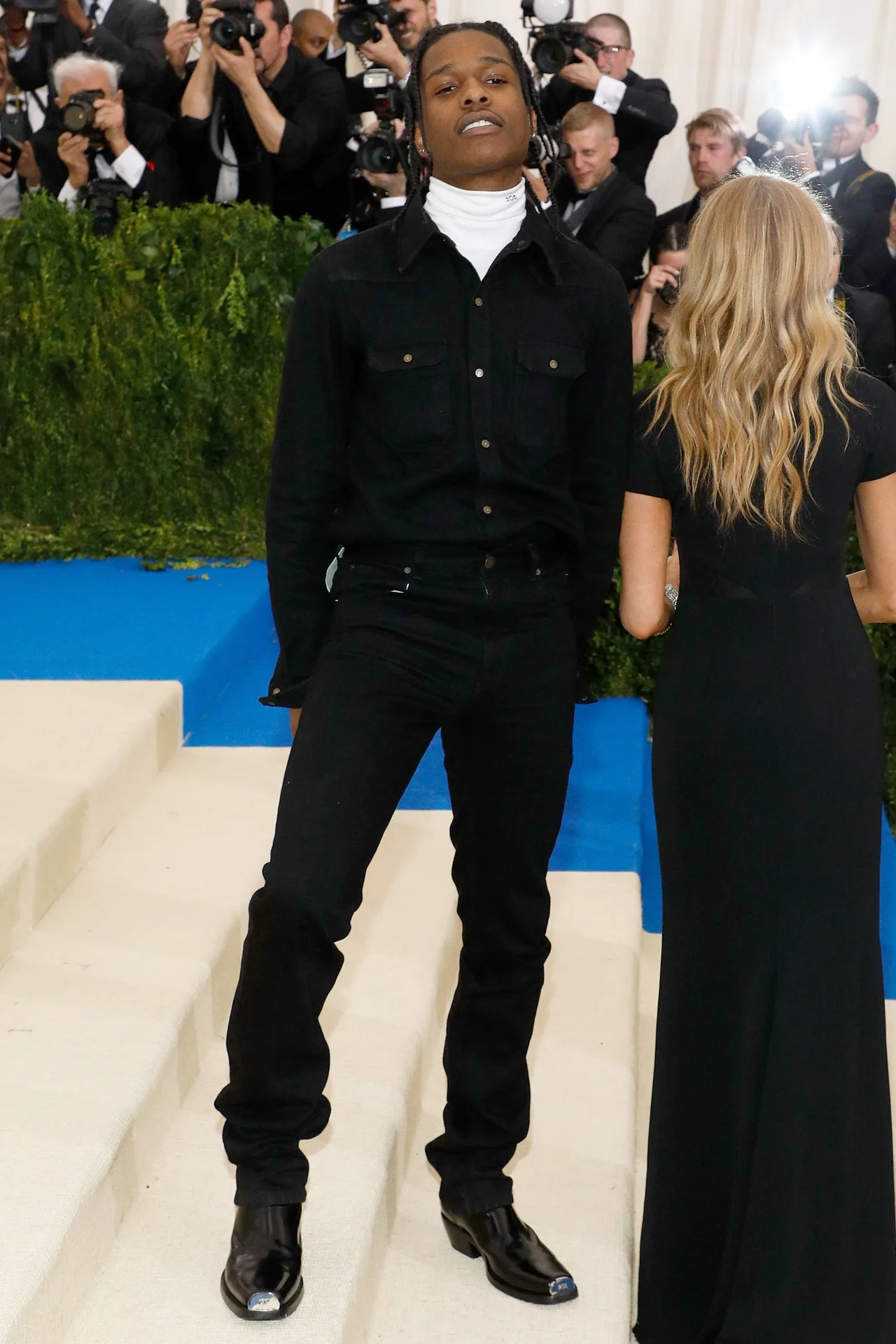 phong cach thoi trang met gala - A$AP rocky - elle man