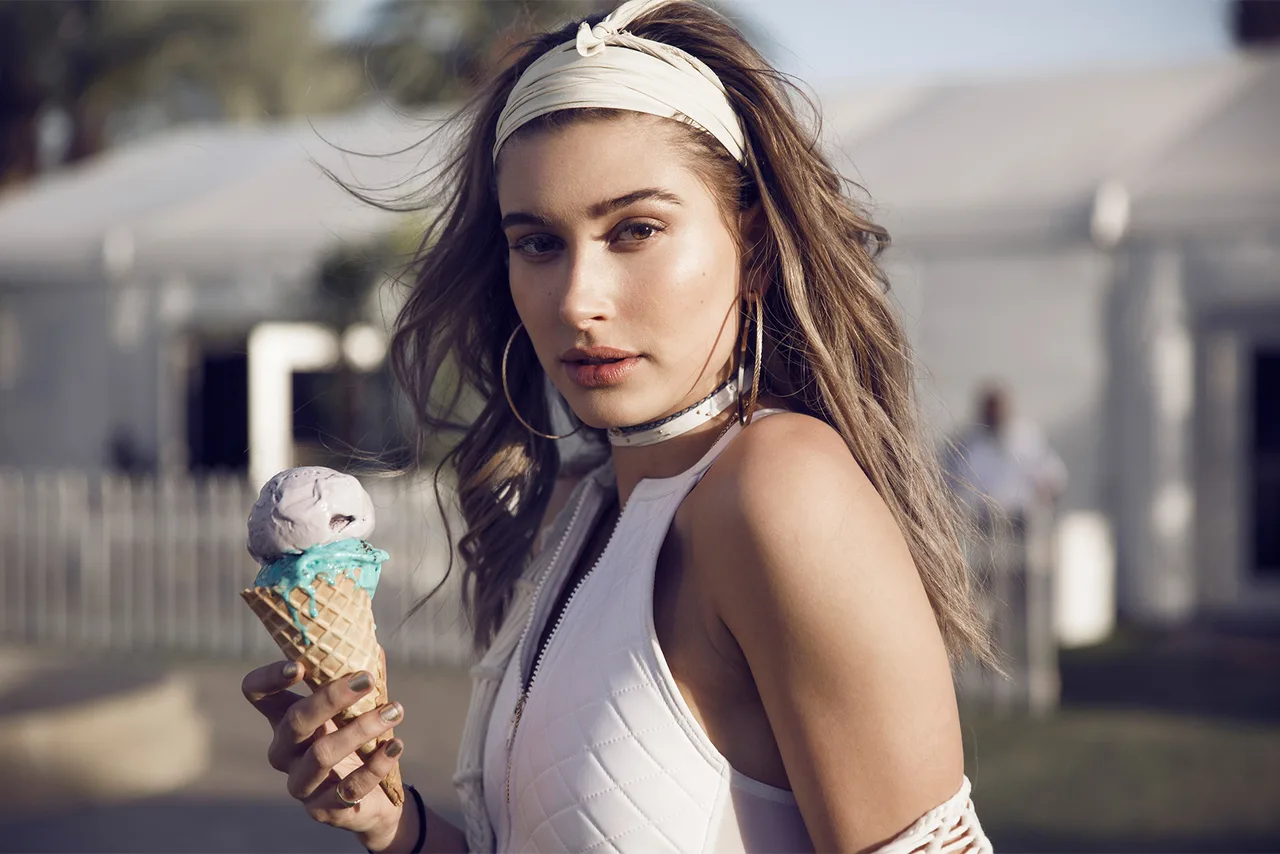 hailey baldwin - elle man 8