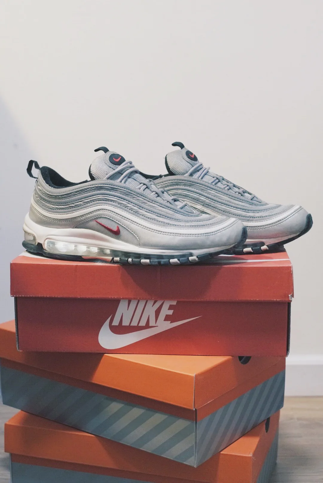 Saigon-needs-more-air-elle-man-Tam-Air-Max-97