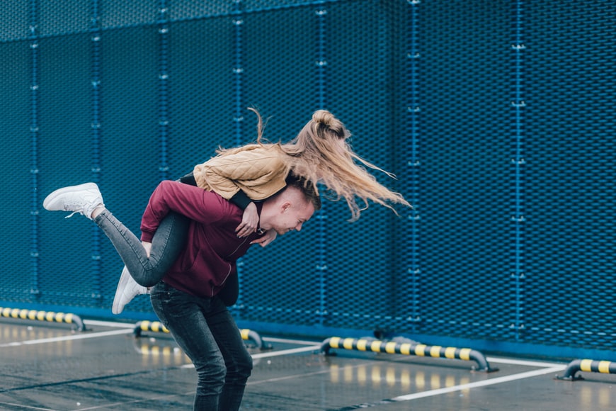 cach tim duoc tinh yeu - freestocks Unsplash