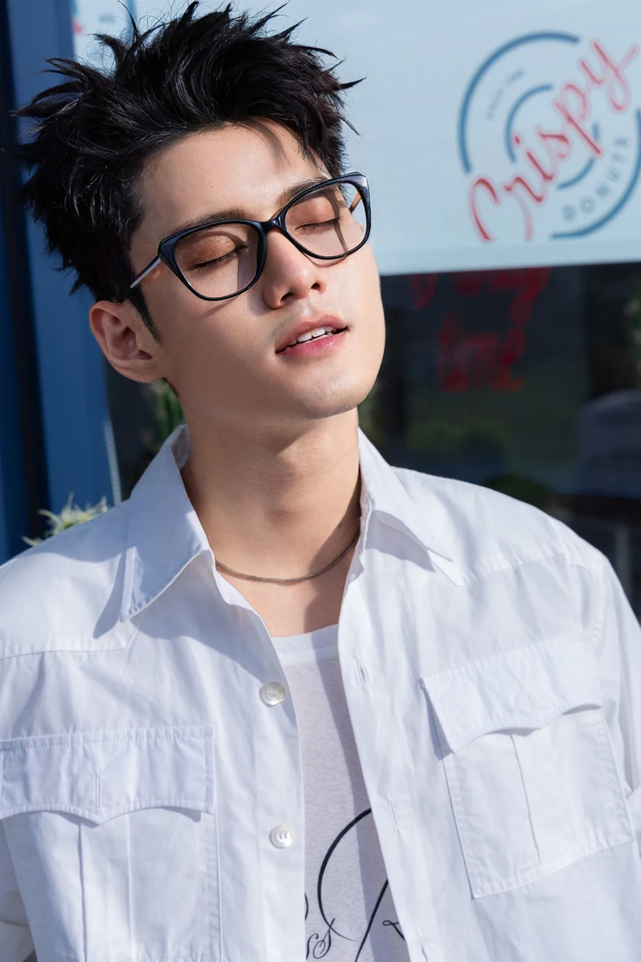 Đình Khang Mưa đỏ