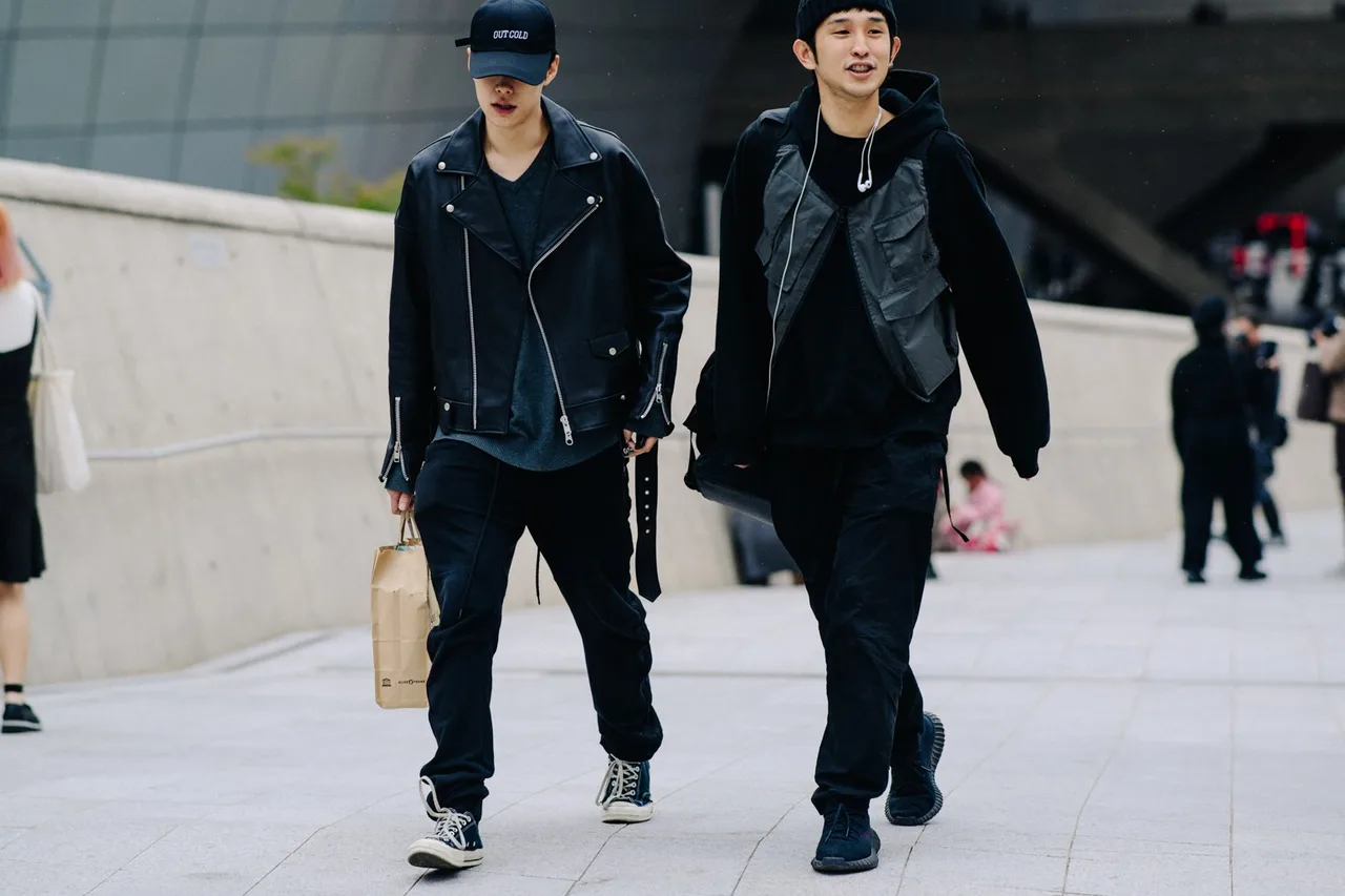 Cac street style look tuyet dep tai Seoul Fashion Week Xuan He 2018