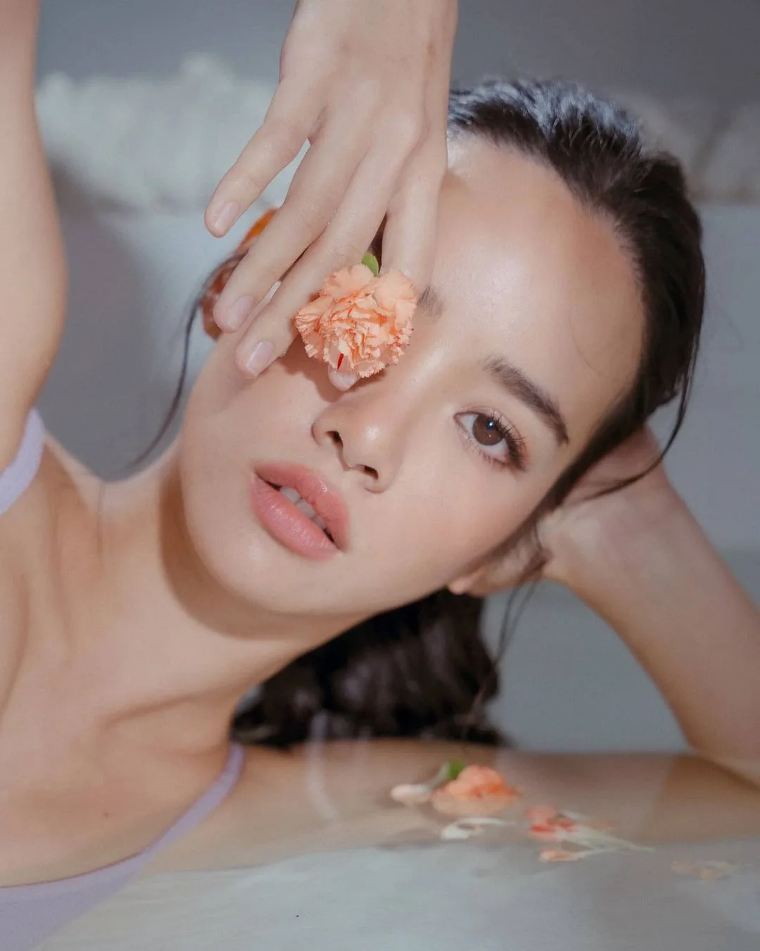 nu dien vien thai lan Wawwa Nichari - elle man (1)