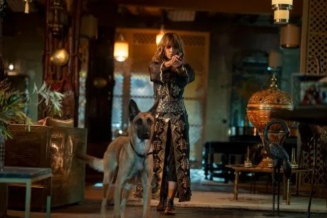 thoi trang john wick 3 elle 13