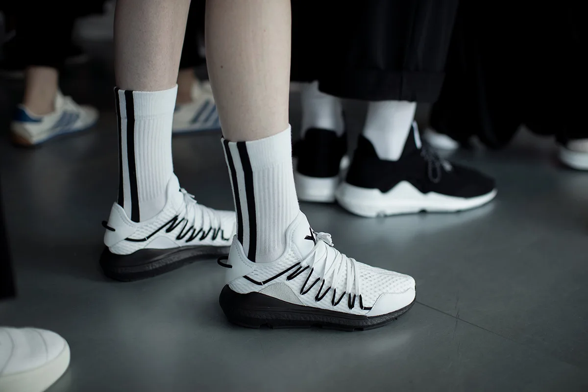 giay the thao y-3 - elle man 12