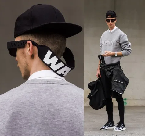Một đôi giày sneaker năng động là lựa chọn số 1 Một đôi giày sneaker năng động là lựa chọn số 1