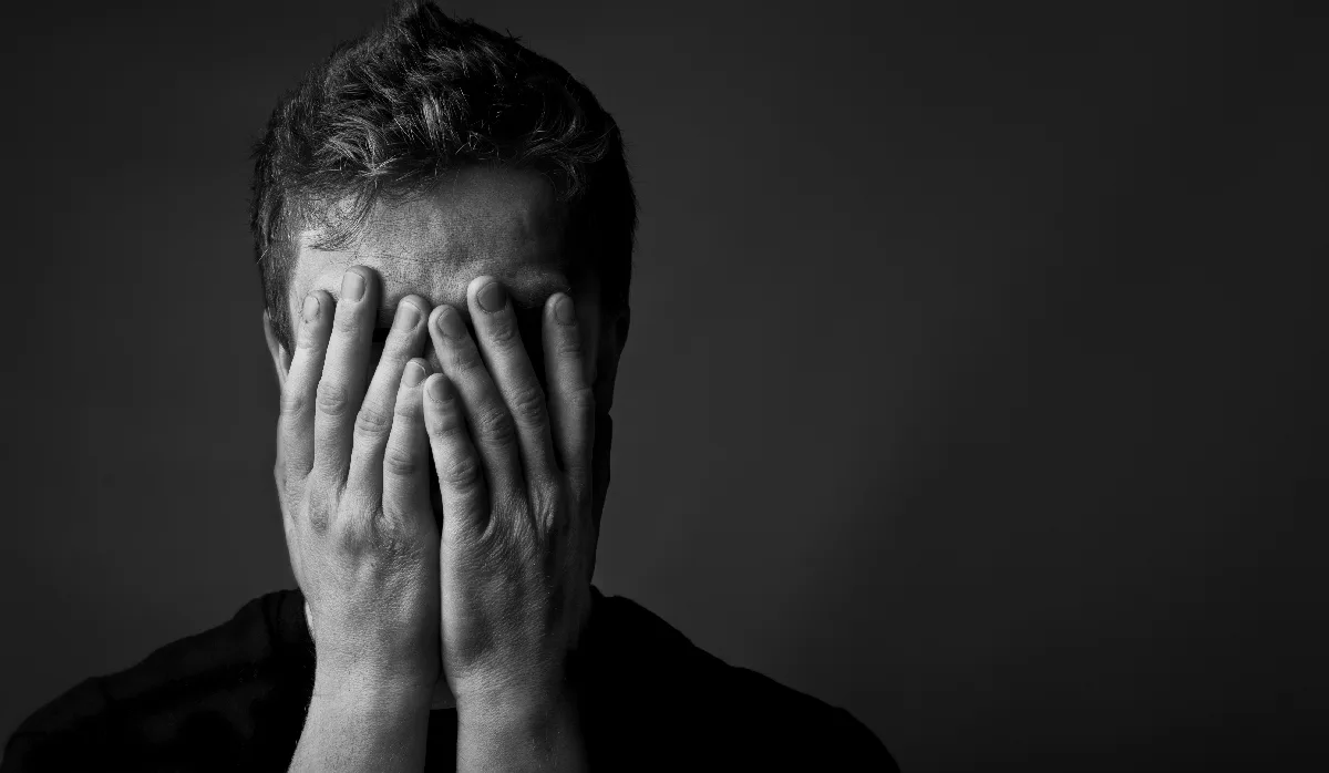 Bí quyết hẹn hò giúp tình yêu lâu dài là thẳng thắn bày tỏ mọi chuyện, kể cả khuyết điểm của nhau. Ảnh: Bhpalmbeach