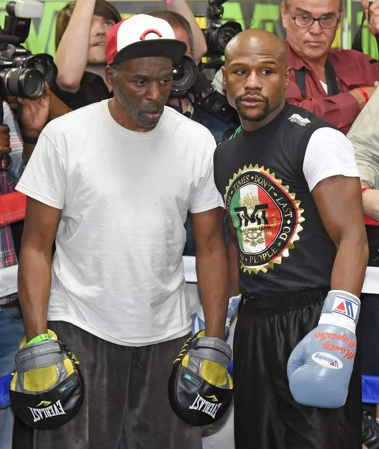 Floyd Mayweather: Nguồn cảm hứng của người thành công - elleman 1