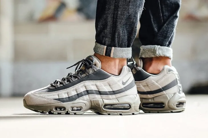 5 mẫu thiết kế thỏa mãn đam mê "xê dịch" từ Nike Air Max nike-air-max-95-light-taupe-00