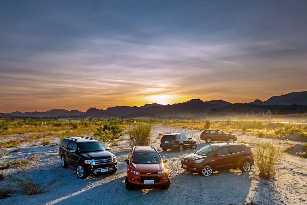 Ford Việt Nam 2016 - SUV Experience Omnibus - elle man