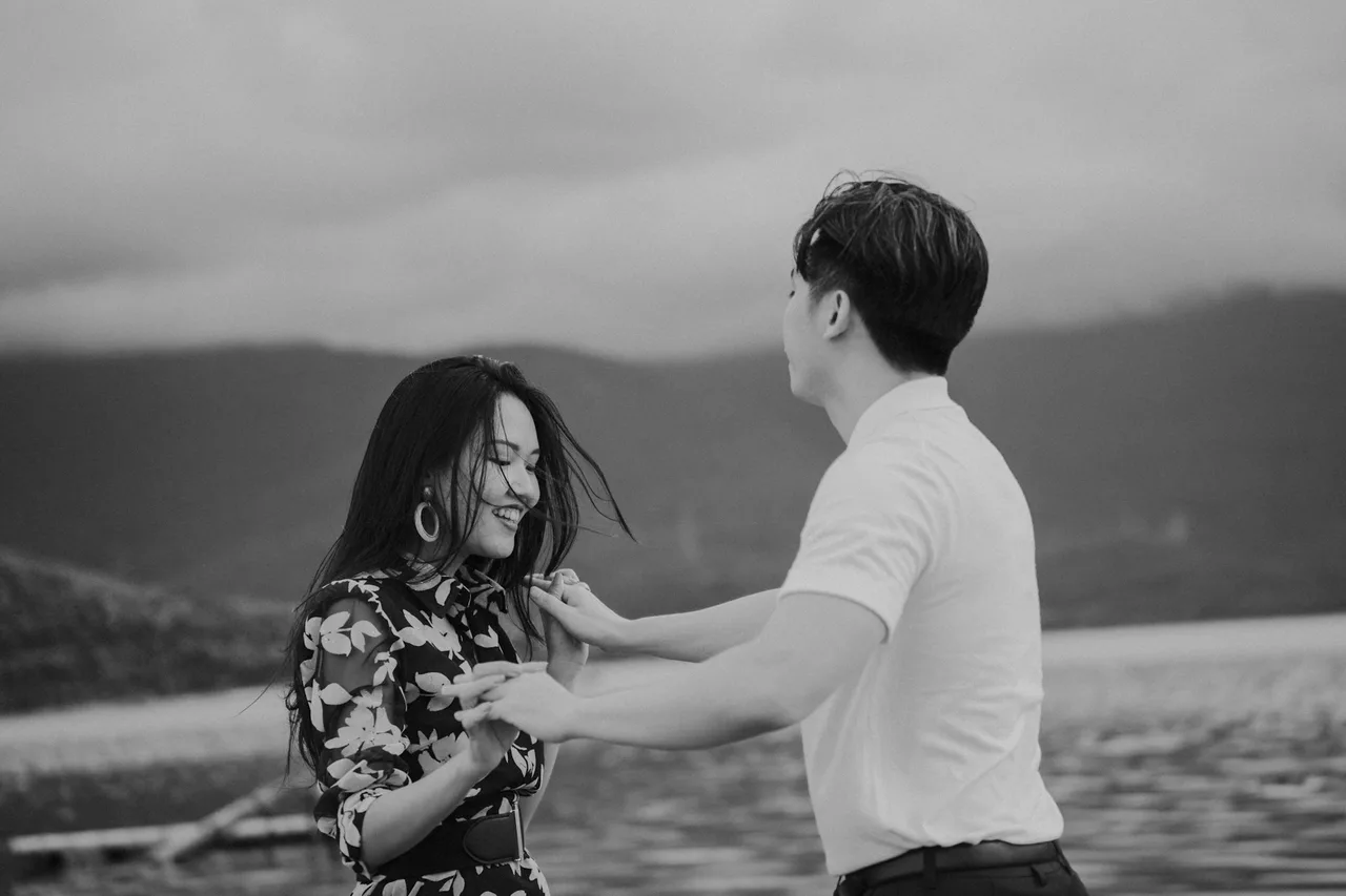 hẹn hò