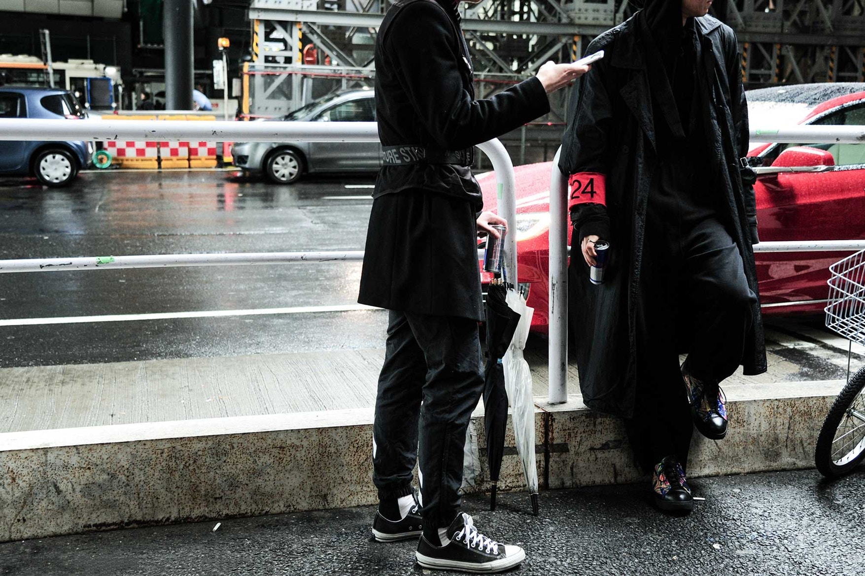 Phong cách đường phố quái tính tại Tuần lễ thời trang Tokyo Thu-Đông 2018 (28)