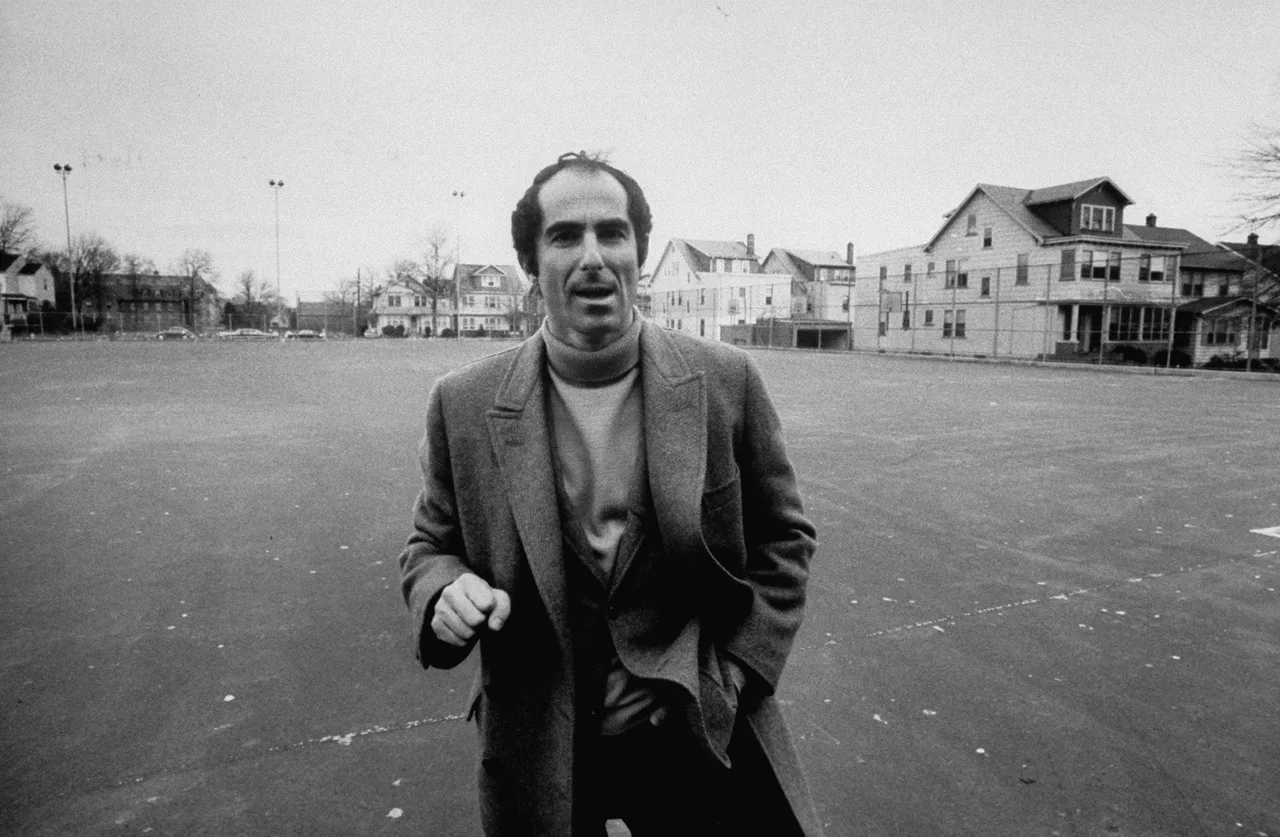 Philip Roth qua đời hay cái chết của một người Mỹ cô đơn