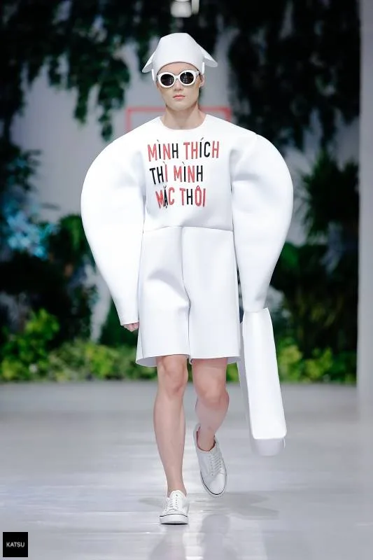The Statement của Hà Nhật Tiến