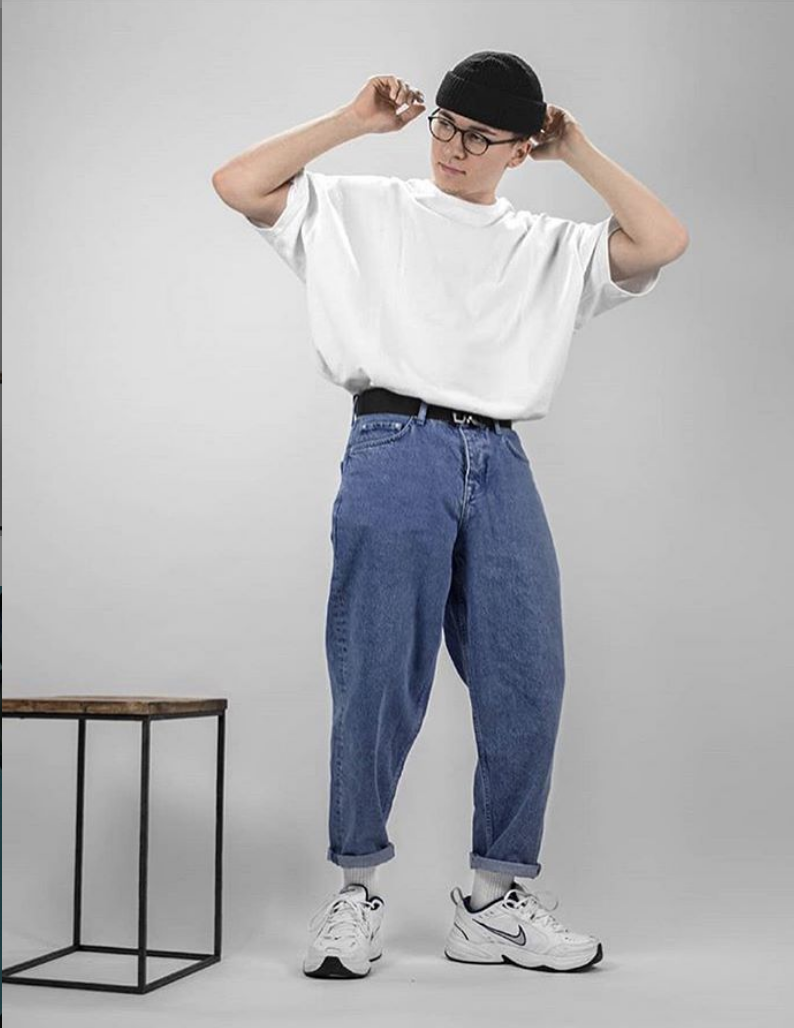 phong cách thời trang geek chic áo thun quần jean