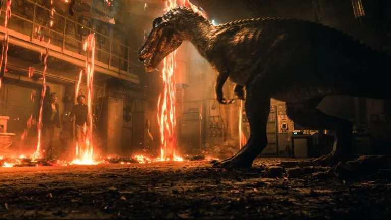 Phim Jurassic World 2018: Giỏi thương mại, dấu hỏi chuyên môn