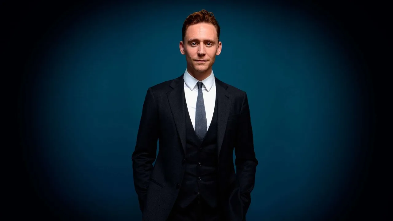 5 nam thần khiến các "soái ca" phải ngả mũ - Tom Hiddleston