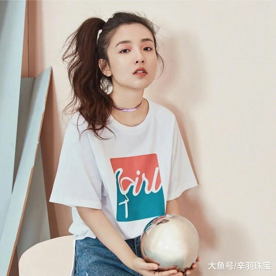 diễn viên trung quốc - ngô thiến trẻ trung