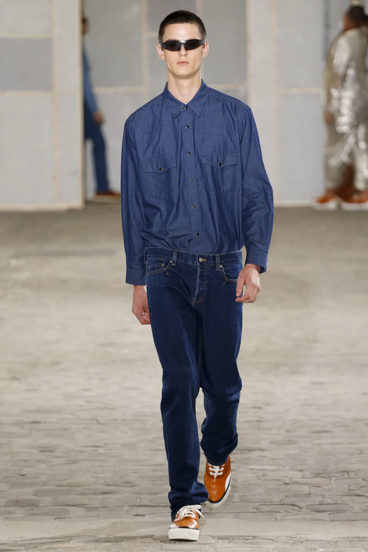 cach phi do nam dep voi chat lieuj denim13