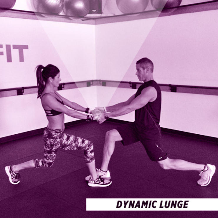 bài tập thể dục cho cặp đôi - dynamic lunge - elle man