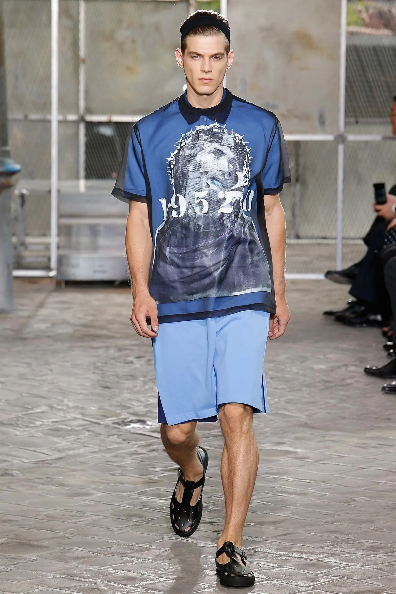 ntk riccardo tisci - elle man 21