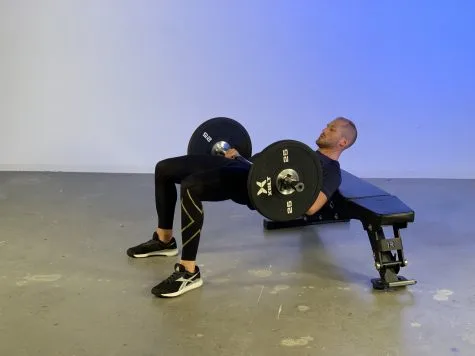 tập luyện Barbell Hip Thrust