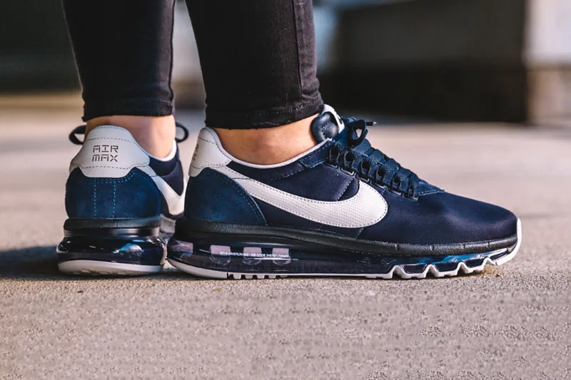 5 kieu giay the thao - runner - Nike Air Max LD-Zero H - elle man