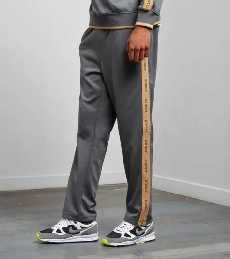 quan ke soc - stussy - elle man 2