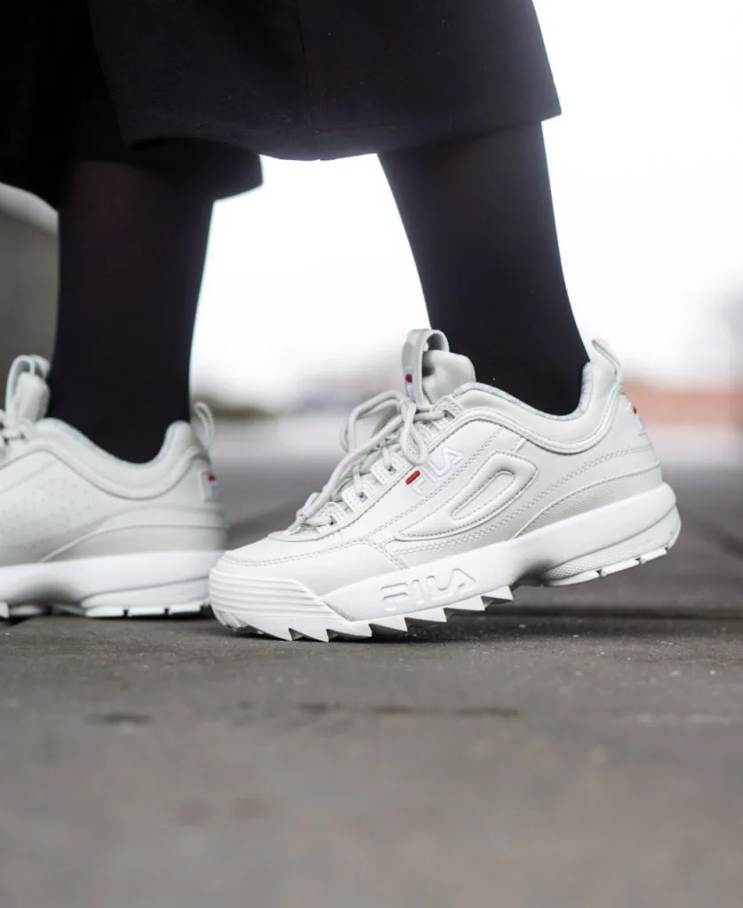 giay the thao ugly sneakers - fila disruptor - elle man 1