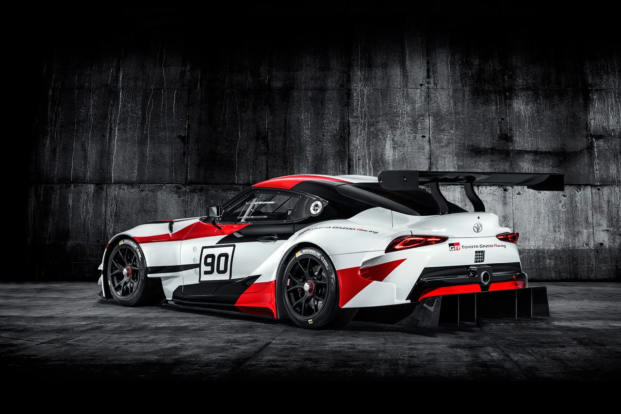 thi truong xe hoi GR Supra Racing Concept - elle man 3