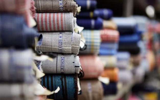 kiton bespoke experience - elle man (7)