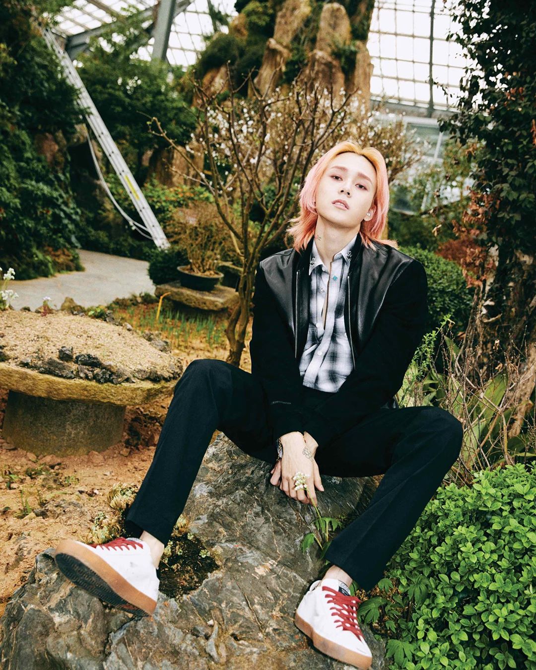 E'Dawn 230320-sao nam mac dep-elleman-0320