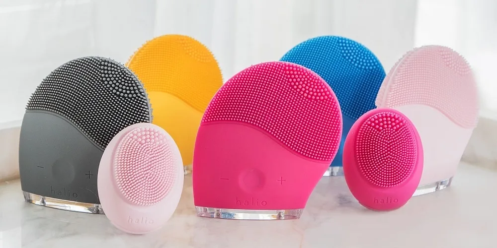 HALIO sensitive facial cleansing & massaging device