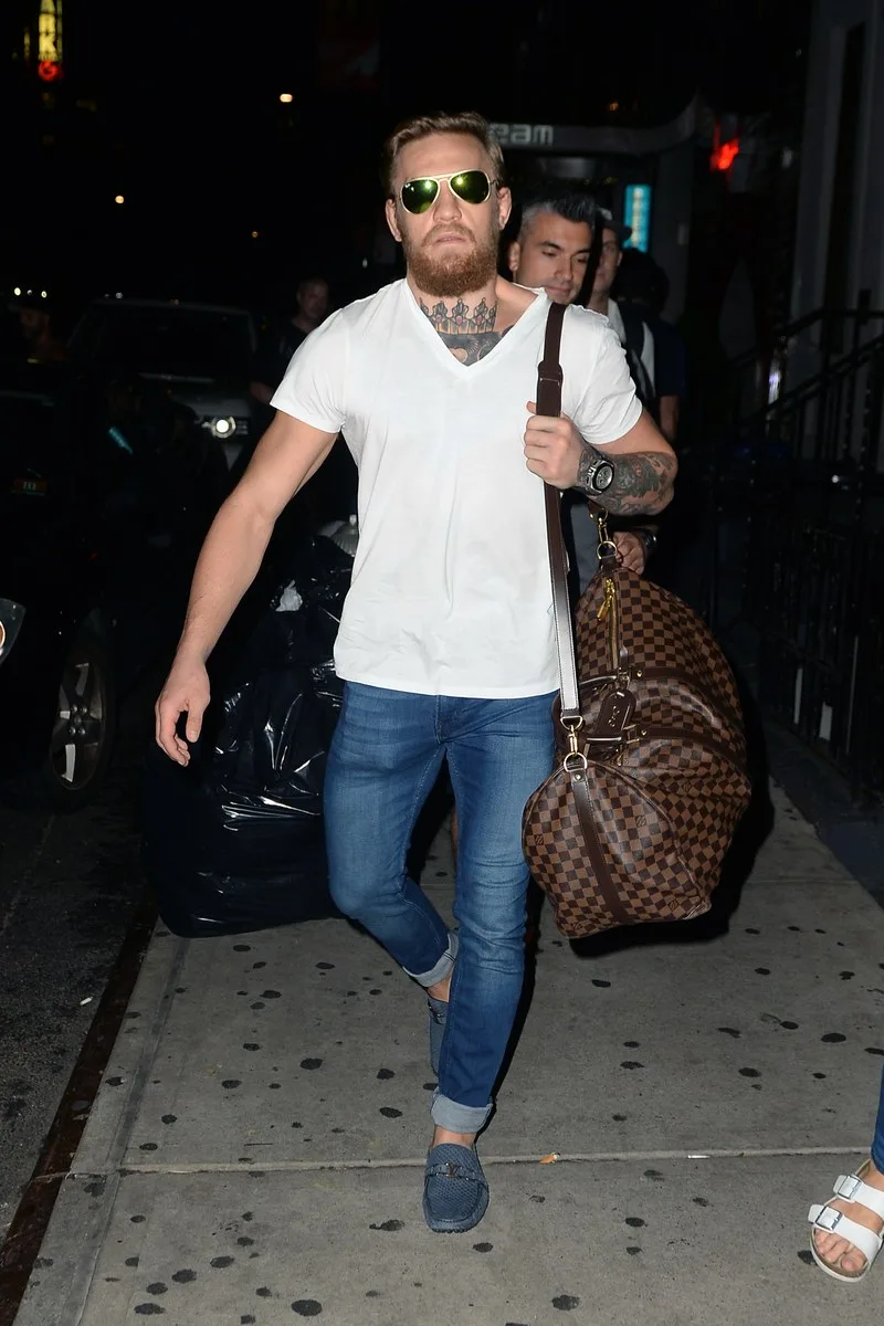 conor mcgregor phong cach thoi trang - elle man 16