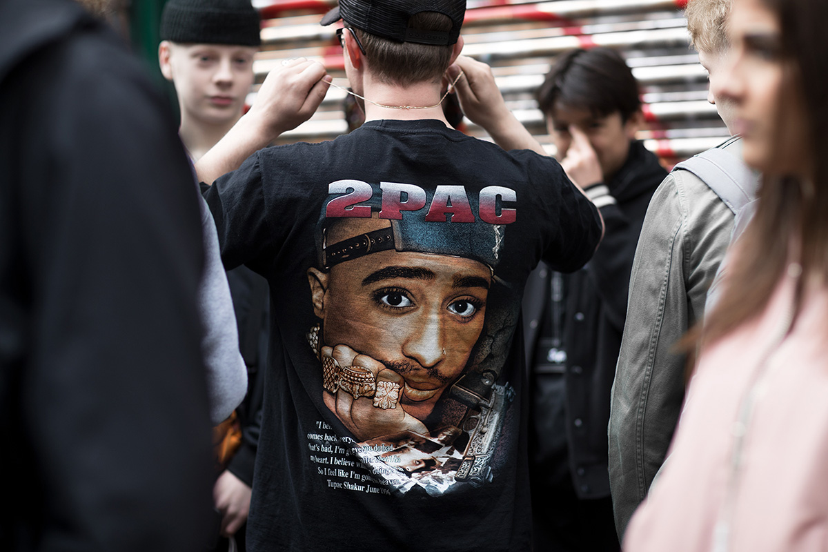 Supreme x COMME des GARÇONS - elleman
