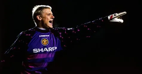 Peter Schmeichel - ELLE Man -3