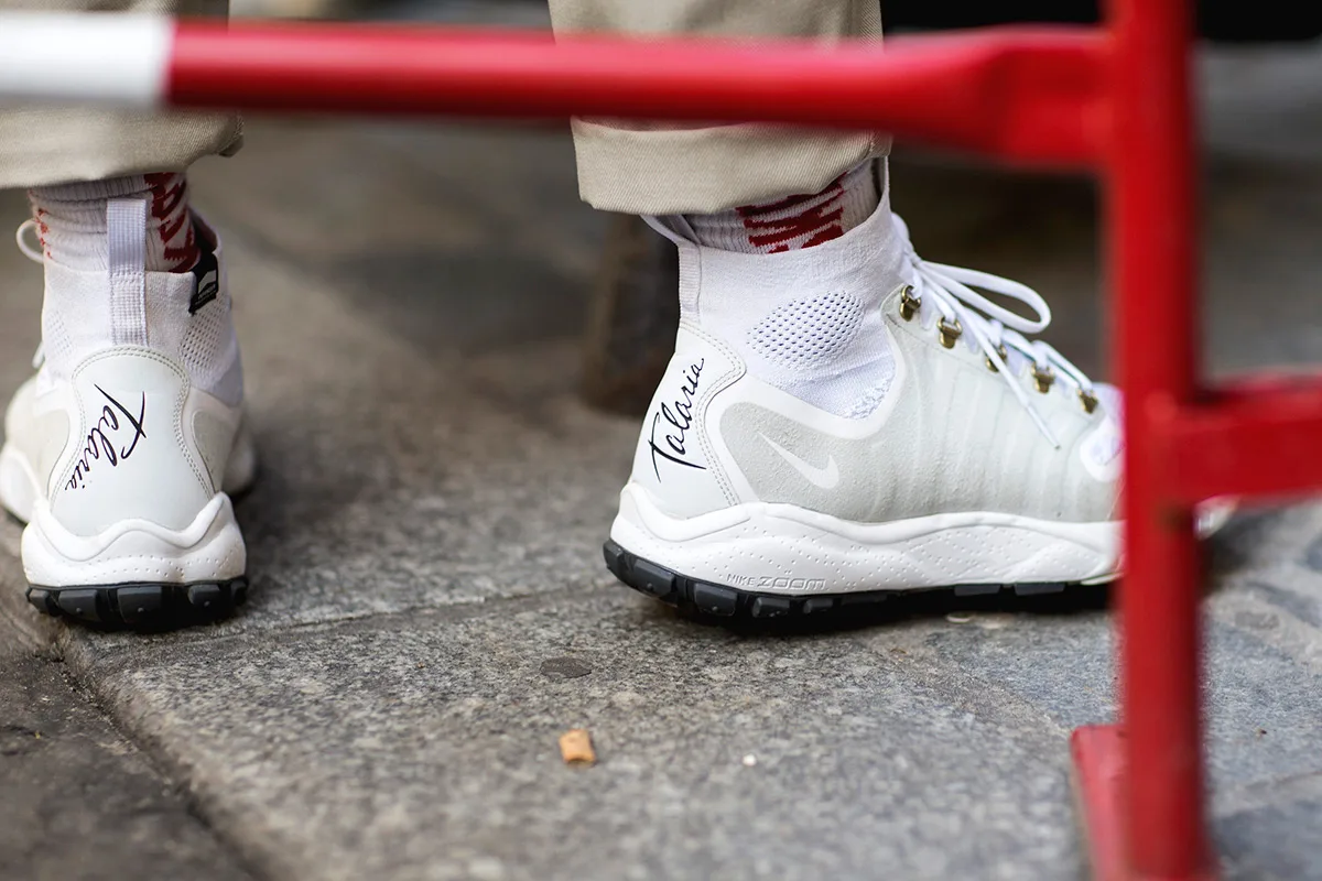giay the thao - nike air zoom talaria mid flyknit - elle man