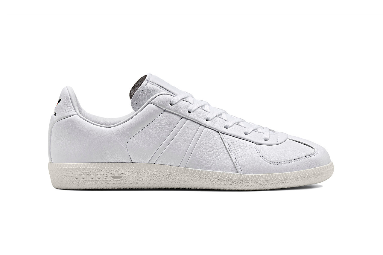 Ảnh: Sneakerbardetroit