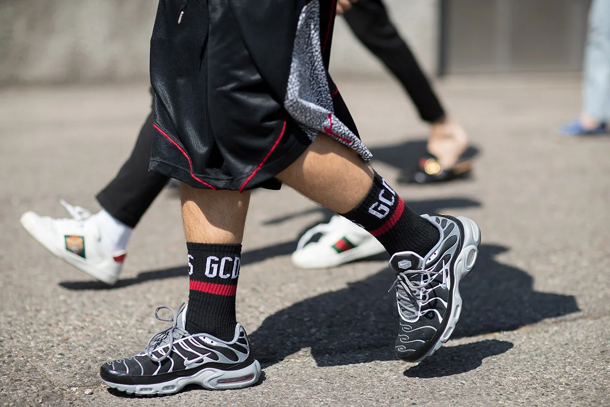 giay sneaker milan ss2018 - elle man 3