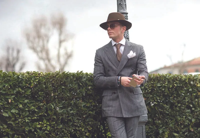 Học cách phối đồ chuẩn bị cho sự trở lại của suit/ áo blazer hai hàng nút