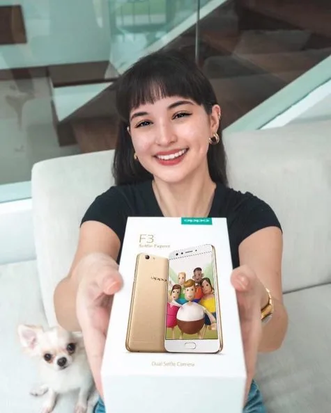 Ành: Instagram @coleen