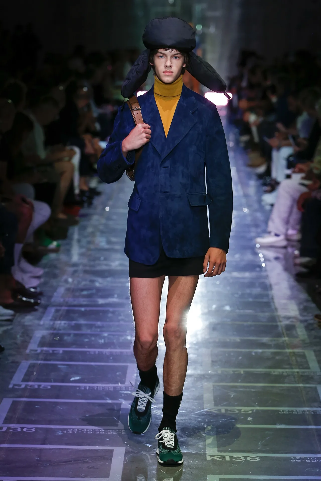 bo suu tap thoi trang - prada - elle man 2